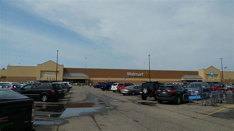 Walmart chillicothe - Chillicothe Supercenter Walmart Supercenter #240085 River Trce Chillicothe, OH 45601. Opens Saturday 6am. 740-774-4800 1.04 mi. Circleville Supercenter Walmart ... 